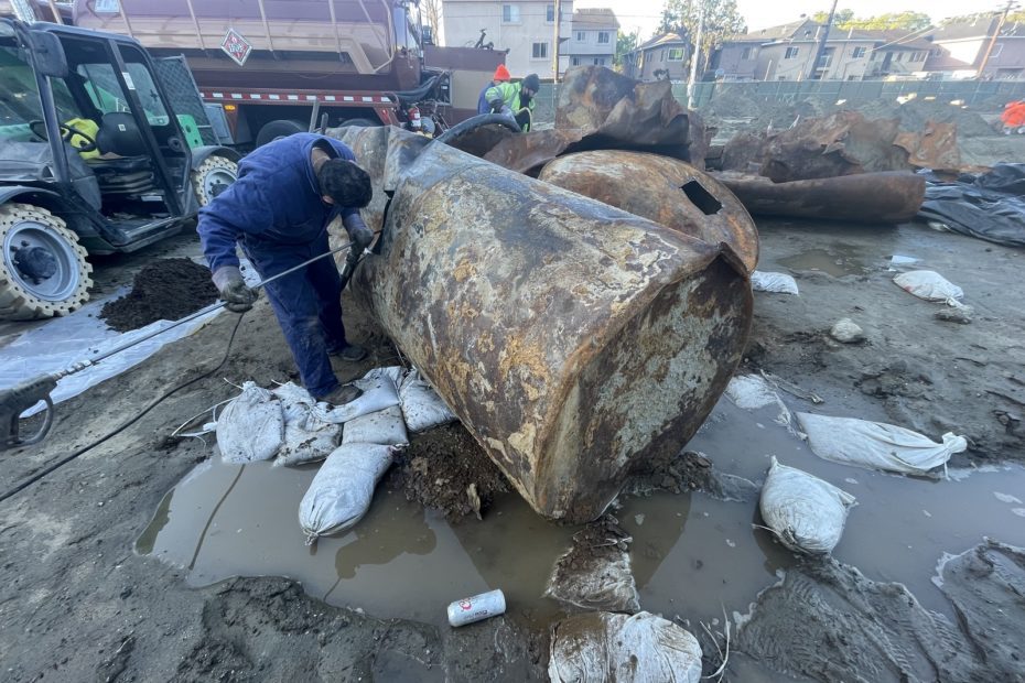 Underground Storage Tank Soil Contamination - Photo by AAK Geo Forward